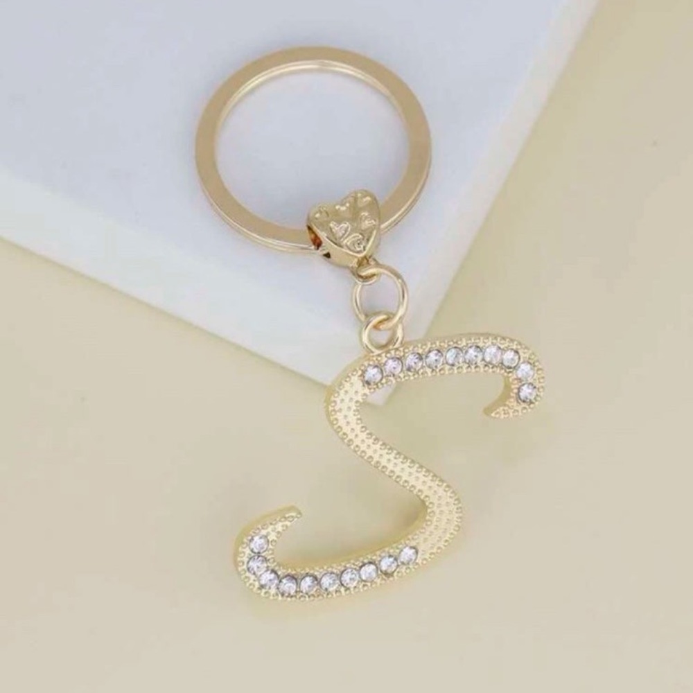 *NEW* gold Rhinestone Letter S keychain.